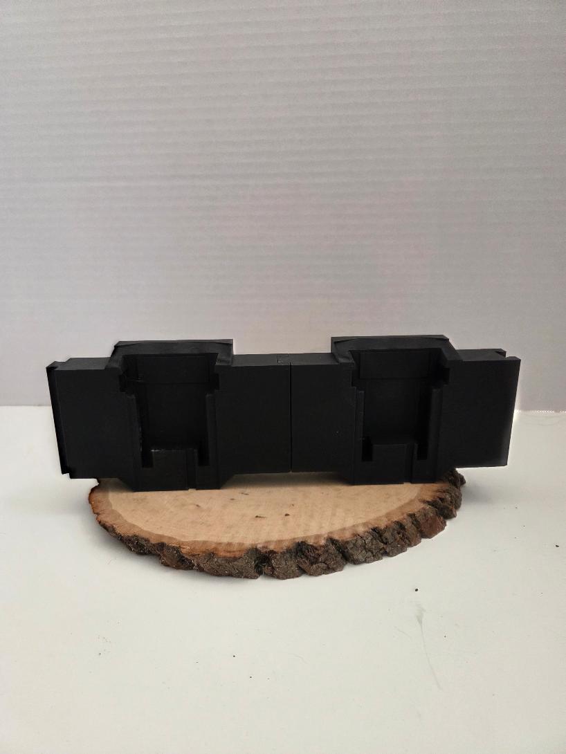 Magnetic Milwaukee M18 Battery Holder