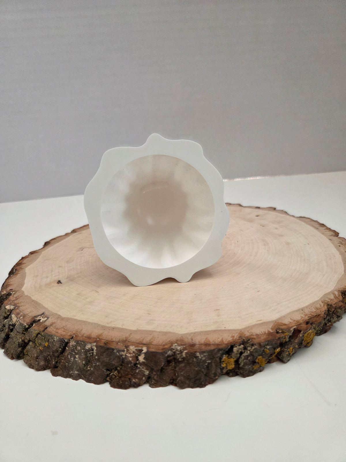 Light-Up Ghost Tea Light Holder | 3D Printed Halloween Decor | LED Ghost Lantern | Spooky Home Decor | Halloween Gift